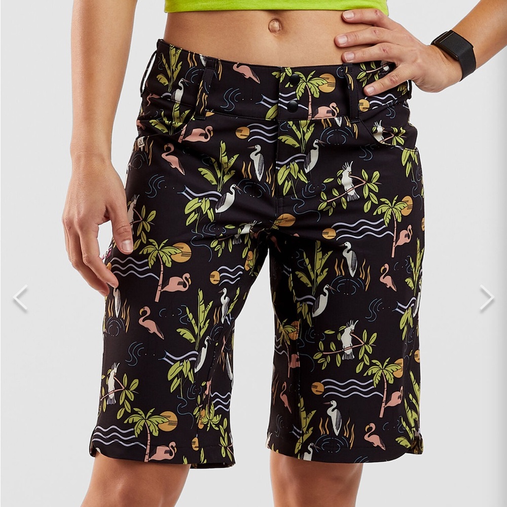 Women’s Black Tropical Print Bike Shorts - Unbranded